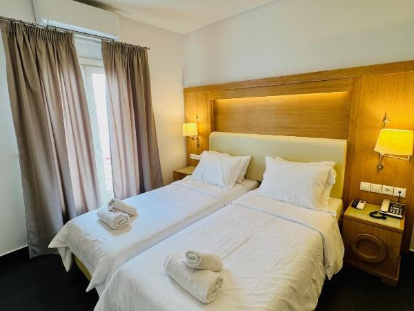 Matogianni Hotel : photo 3 de la chambre chambre double ou lits jumeaux