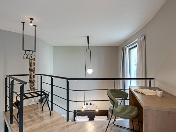 BED in Athens : photo 8 de la chambre loft