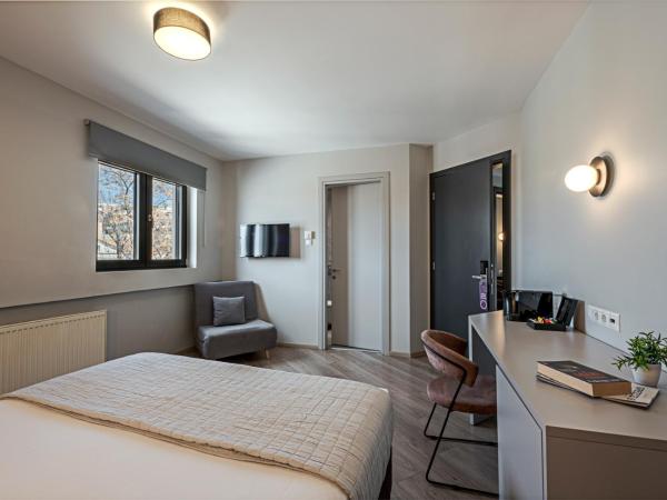 BED in Athens : photo 1 de la chambre chambre double standard