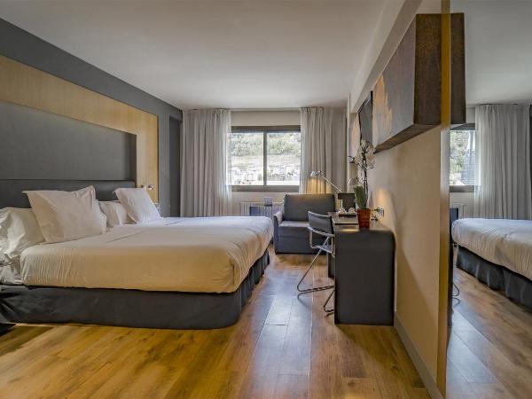 Roc Blanc Hotel & Spa : photo 2 de la chambre chambre triple classique