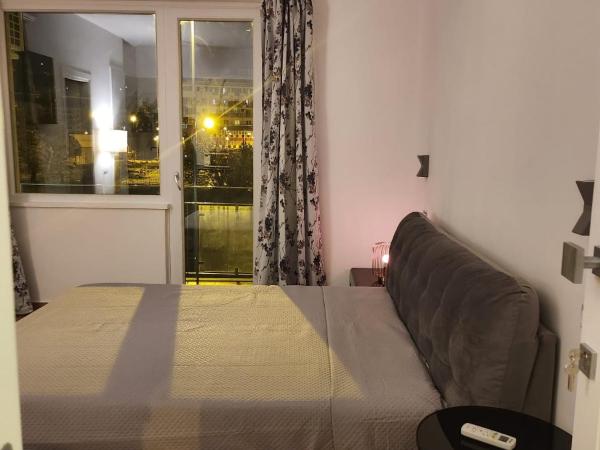 B&B Mini Hotel Incity-close train station and port- : photo 7 de la chambre studio avec balcon