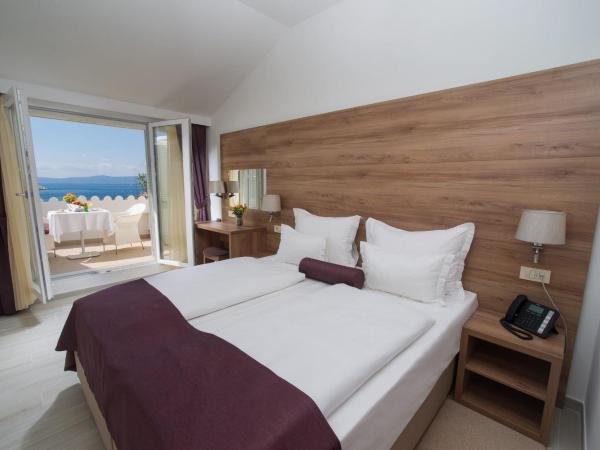 Hotel Biokovo : photo 2 de la chambre chambre double avec balcon - vue sur mer