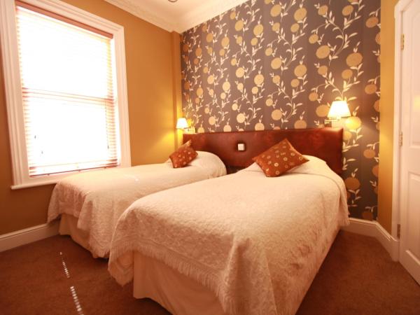 Brentwood Guest House : photo 4 de la chambre large twin room - first floor - room 6