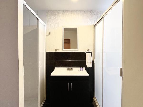 Puebla Inn Express : photo 3 de la chambre suite lit queen-size deluxe