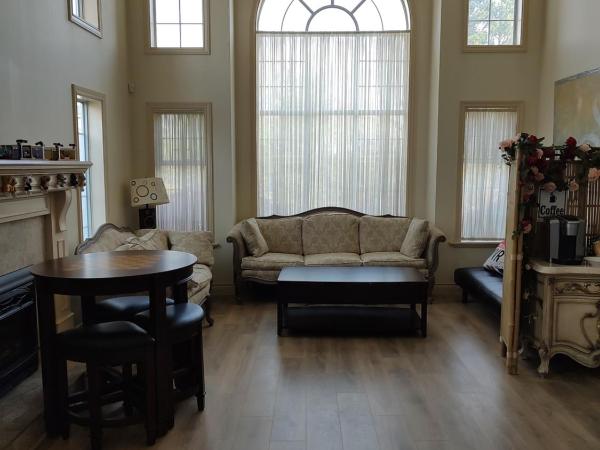 Go House : photo 1 de la chambre chambre double avec salle de bains privative