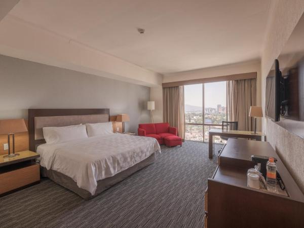 Holiday Inn Guadalajara Select, an IHG Hotel : photo 5 de la chambre chambre lit king-size premium