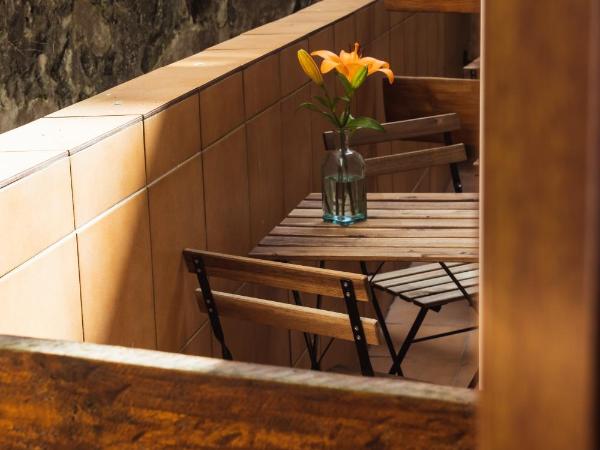 San Sebastián DOT Rooms : photo 4 de la chambre chambre double avec salle de bains commune