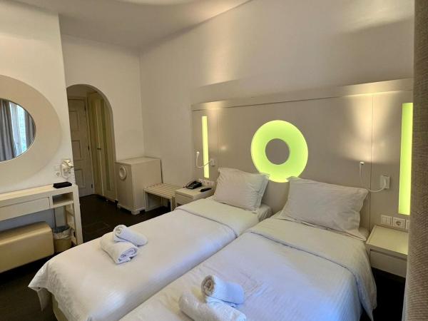 Matogianni Hotel : photo 10 de la chambre chambre double ou lits jumeaux