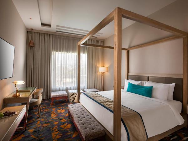 Sarovar Premiere Jaipur : photo 1 de la chambre premium room with 2 pints of beer and 20% discount on fnb & laundry