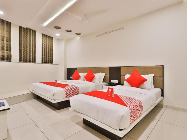 OYO Hotel Raadhe : photo 2 de la chambre chambre double standard