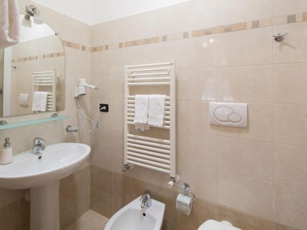 Locanda Villa Moderna : photo 4 de la chambre chambre double