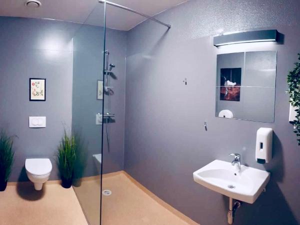 Bus Hostel Reykjavik - Reykjavik Terminal : photo 9 de la chambre lit dans dortoir de 10 lits 