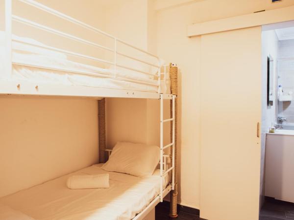 Deck Lodge : photo 2 de la chambre dortoir pour femmes 4 lits