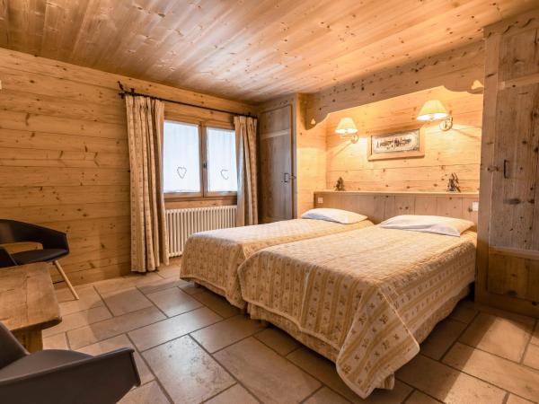 La Ferme du Var : photo 1 de la chambre chambre double ou lits jumeaux - accessible aux personnes à mobilité réduite