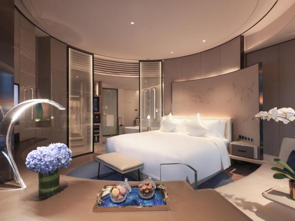 InterContinental Beijing Sanlitun, an IHG Hotel : photo 2 de la chambre chambre lit king-size classique avec accès au club