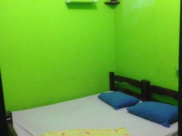 Nega Maluca Guesthouse : photo 2 de la chambre chambre double avec salle de bains commune