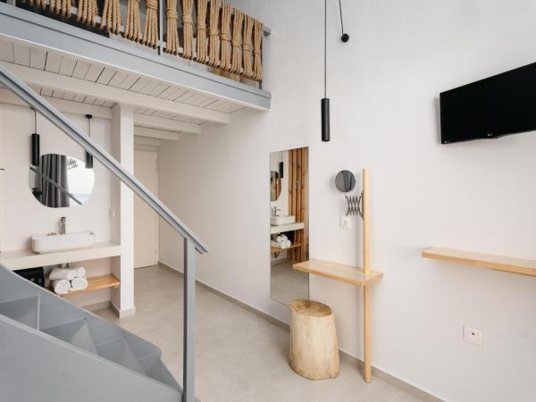 Petradi Beach Lounge Hotel : photo 1 de la chambre appartement familial - vue sur mer