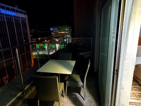 Bulvar Hotel : photo 4 de la chambre suite standard