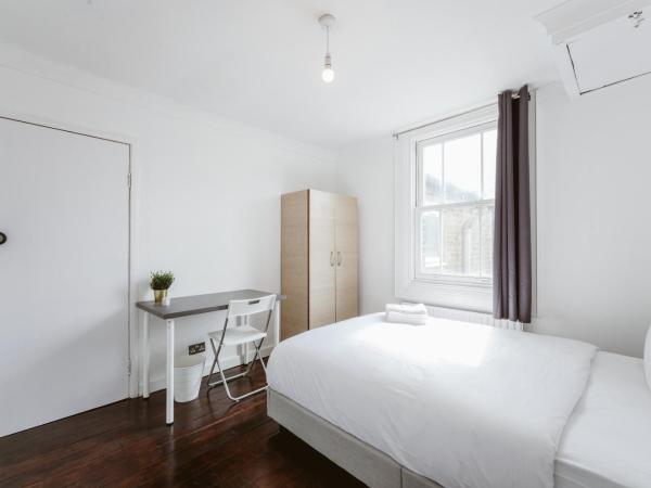 Great Rooms in Stepney Green Station - 12 : photo 1 de la chambre chambre double avec salle de bains commune