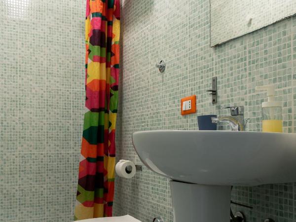 Hostel Pisa Tower : photo 2 de la chambre lit dans dortoir mixte de 4 lits