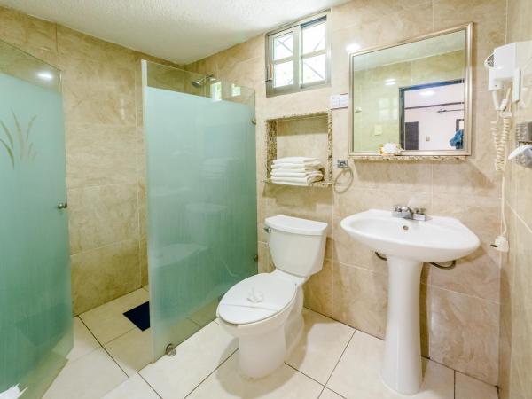 Hacienda Inn : photo 2 de la chambre chambre lits jumeaux standard