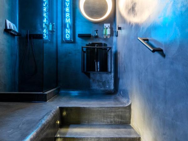 She Mykonos Boutique Hotel : photo 8 de la chambre chambre double - vue sur piscine