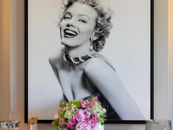 Bastide de Damien : photo 10 de la chambre suite avec jacuzzi