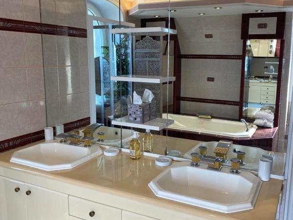 Villa Fresquet : photo 10 de la chambre chambre lit king-size deluxe