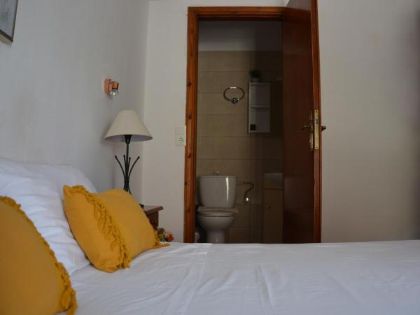 Poseidon Studios Chania Center : photo 2 de la chambre chambre double