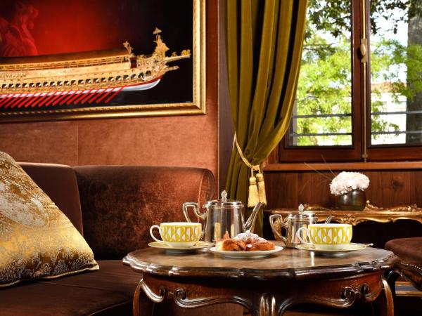 Palazzo Venart Luxury Hotel : photo 6 de la chambre chambre double supérieure