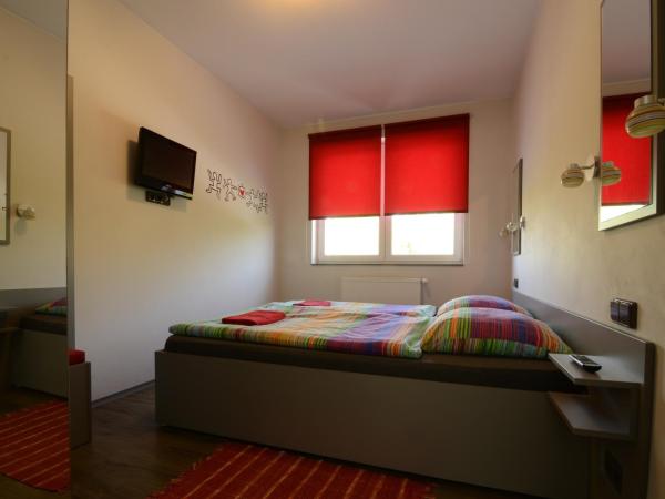 Pension Escrime : photo 3 de la chambre chambre double
