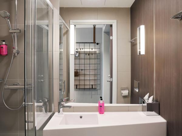 Moxy Bristol : photo 4 de la chambre chambre lits jumeaux moxy