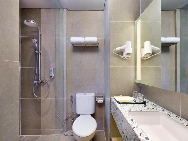 ibis Yogyakarta International Airport Kulon Progo : photo 3 de la chambre chambre familiale deluxe