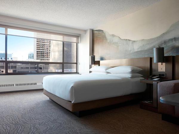 Calgary Marriott Downtown Hotel : photo 1 de la chambre chambre lit king-size