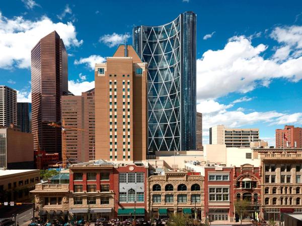 Calgary Marriott Downtown Hotel : photo 7 de la chambre chambre lit king-size - vue sur ville