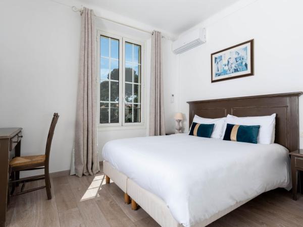Hôtel Beau Site - Cap d'Antibes : photo 6 de la chambre grande chambre double supérieure