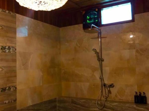 Viking Nature Resort : photo 2 de la chambre maison en bois 2