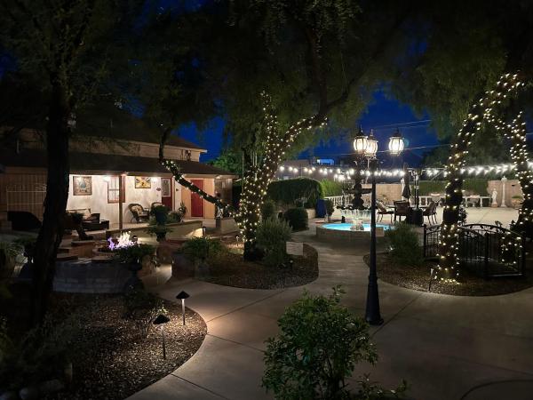 El Amador Inn Downtown Tucson : photo 2 de la chambre chambre lit queen-size avec balcon