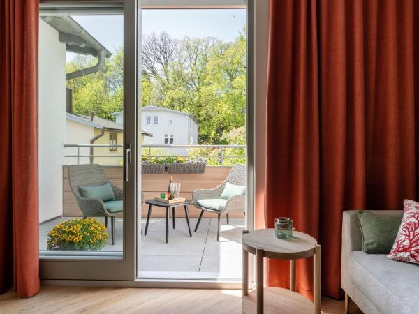 Baltic Wave Boutique Apartments with sauna and gym : photo 6 de la chambre two-bedroom superior suite with balcony