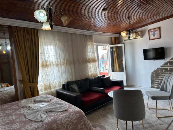 Life Inn Hotel : photo 9 de la chambre suite avec balcon