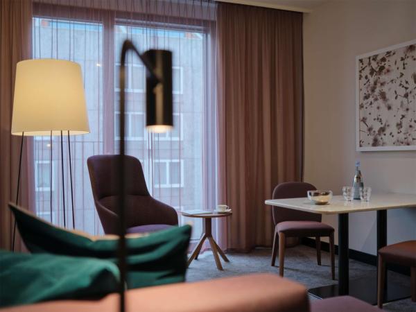Adina Apartment Hotel Nuremberg : photo 4 de la chambre studio premier