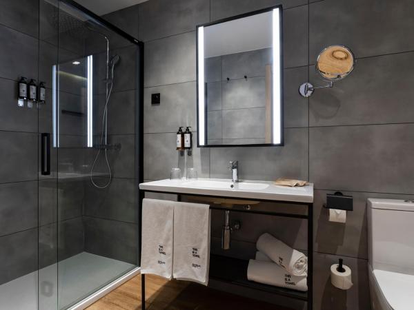 Petit Palace Cliper-Gran Vía : photo 3 de la chambre chambre triple (3 adultes)