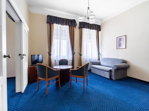 OREA Place Marienbad : photo 2 de la chambre suite junior