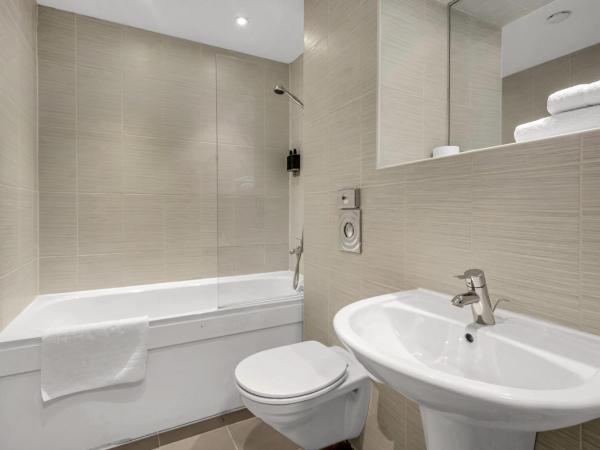 Roomzzz Leeds Headingley : photo 1 de la chambre studio