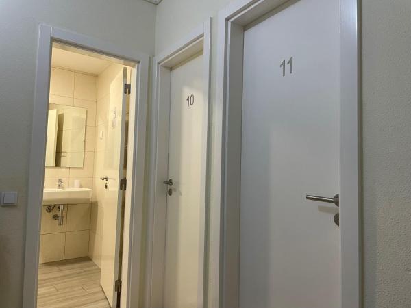 Stella di Mare - Alojamento Local : photo 6 de la chambre chambre double avec salle de bains commune