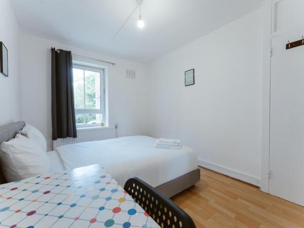 Holloway Road Double rooms - 5 : photo 4 de la chambre chambre double avec salle de bains commune