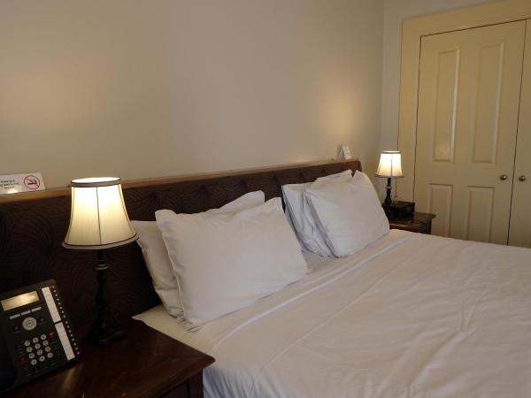 The Glenferrie Hotel Hawthorn : photo 2 de la chambre chambre lit king-size