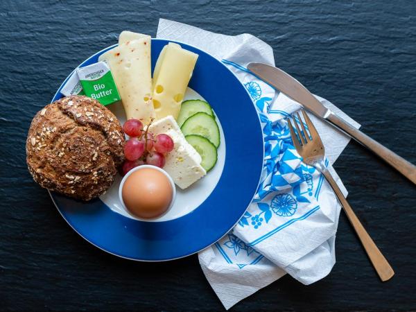 Das Schreder Hotel : photo 4 de la chambre chambre quadruple Économique