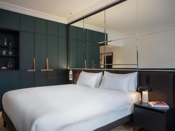 Almanac X Alcron Prague : photo 3 de la chambre chambre lit king-size almanac x avec balcon