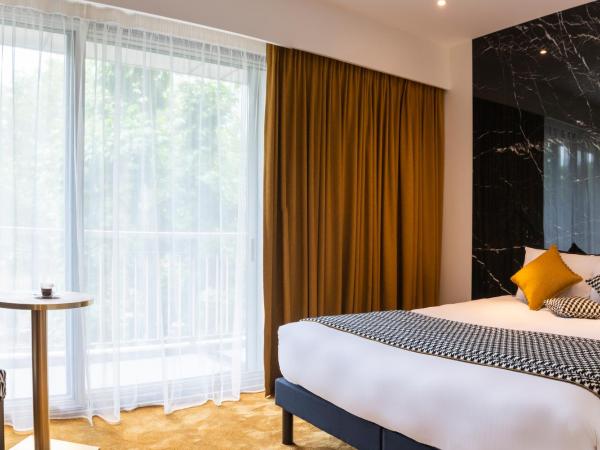 Hôtel d'Angleterre Rouen Centre Gare : photo 5 de la chambre chambre double deluxe avec balcon